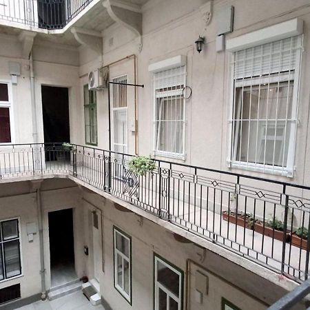 Novak Apartment Будапеща Екстериор снимка