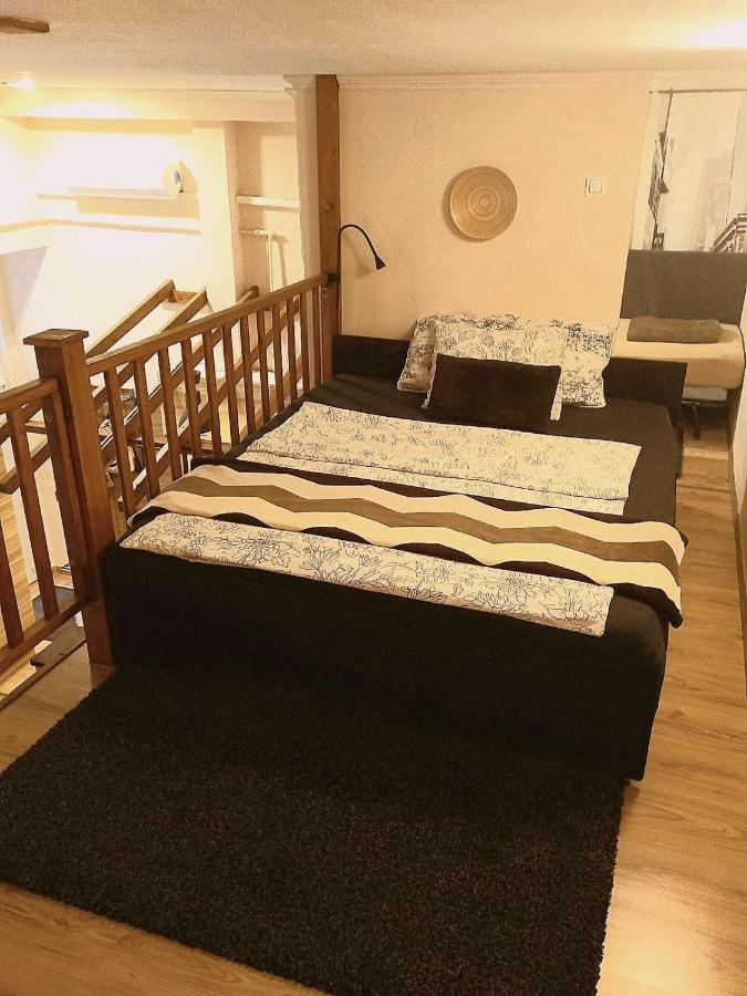 Novak Apartment Будапеща Екстериор снимка