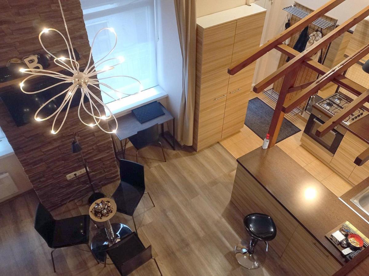 Novak Apartment Будапеща Екстериор снимка